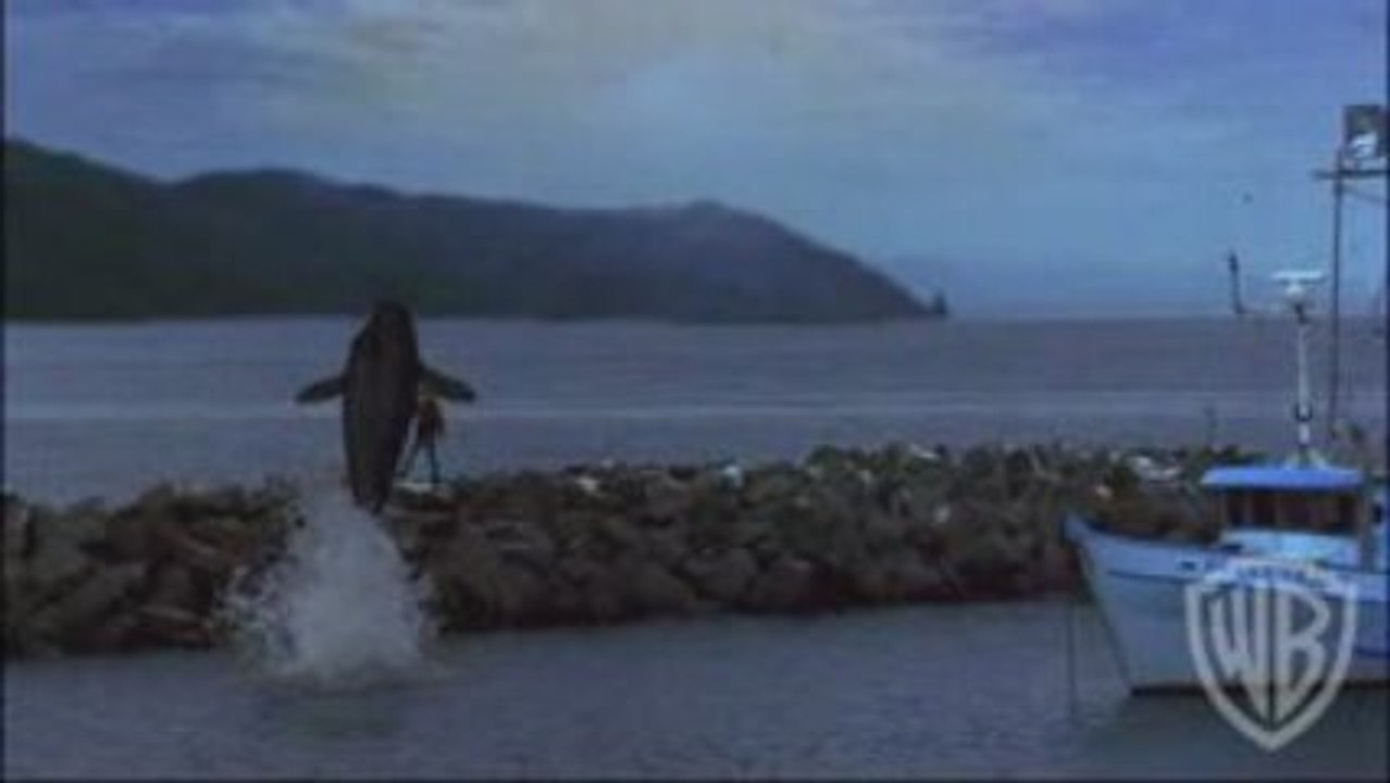 Free Willy (Theatrical Trailer)