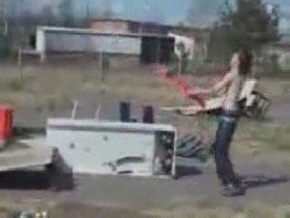 faut pas s'énerver contre son skate board