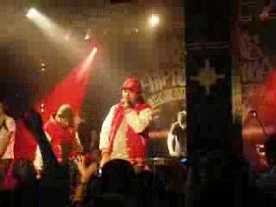 Le Klub des 7 - La Cours des Grands - Point FMR