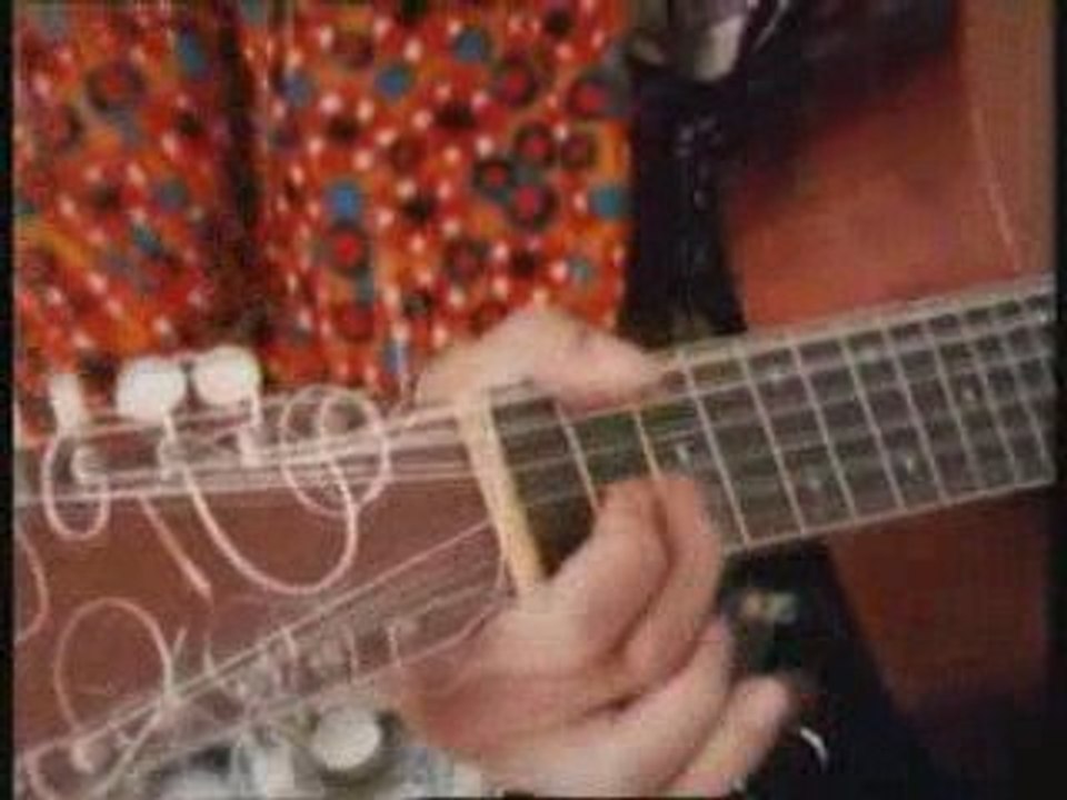 jimi hendrix seule sur une guitar 12 cordes!! le 22.02.72