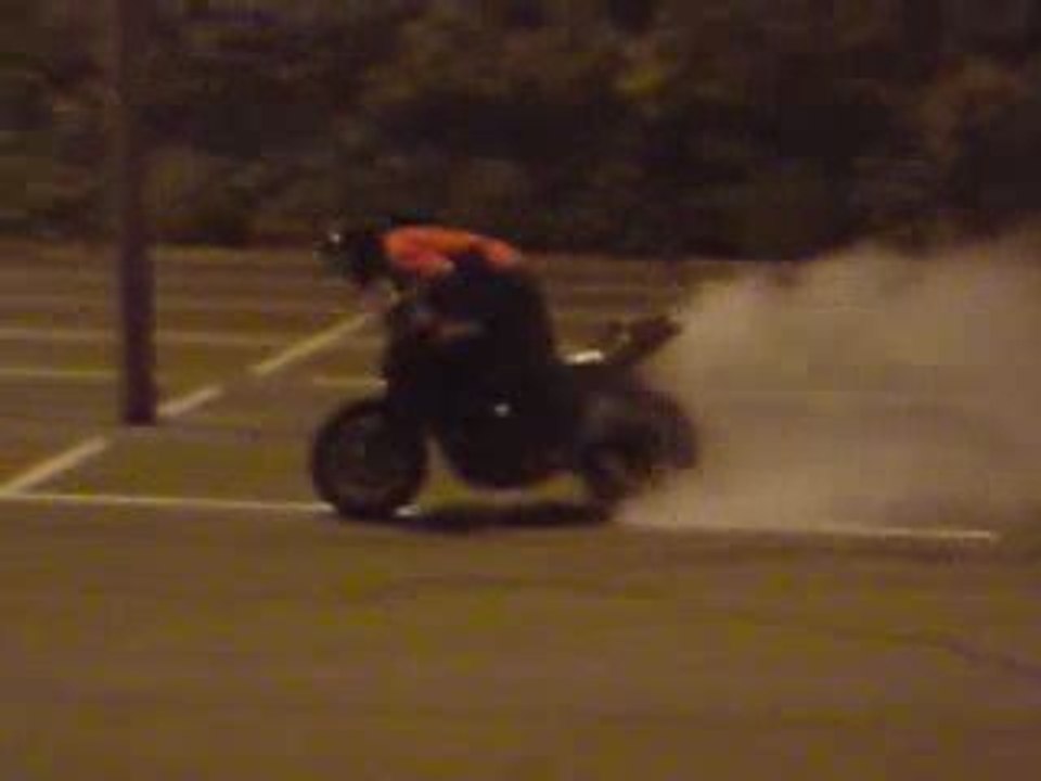 rasemblement motos sur angers!!