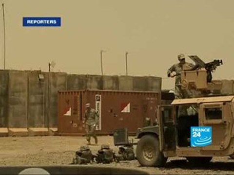 Les soldats irakiens se prennent la relève des Américains