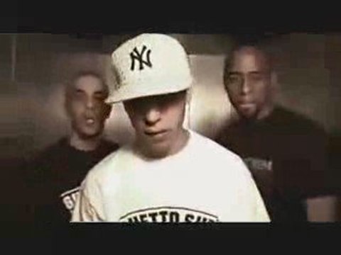 Kalash l' Afro feat Red K et Saliente - 1-3 sur la plaque