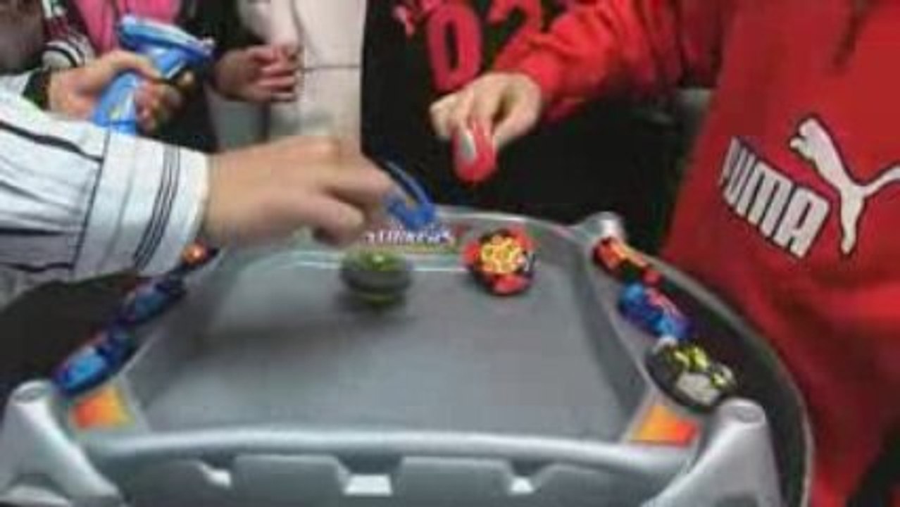 Battle Strikers Invasion