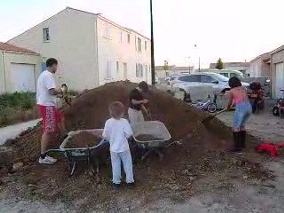 de la terre encore de la terre