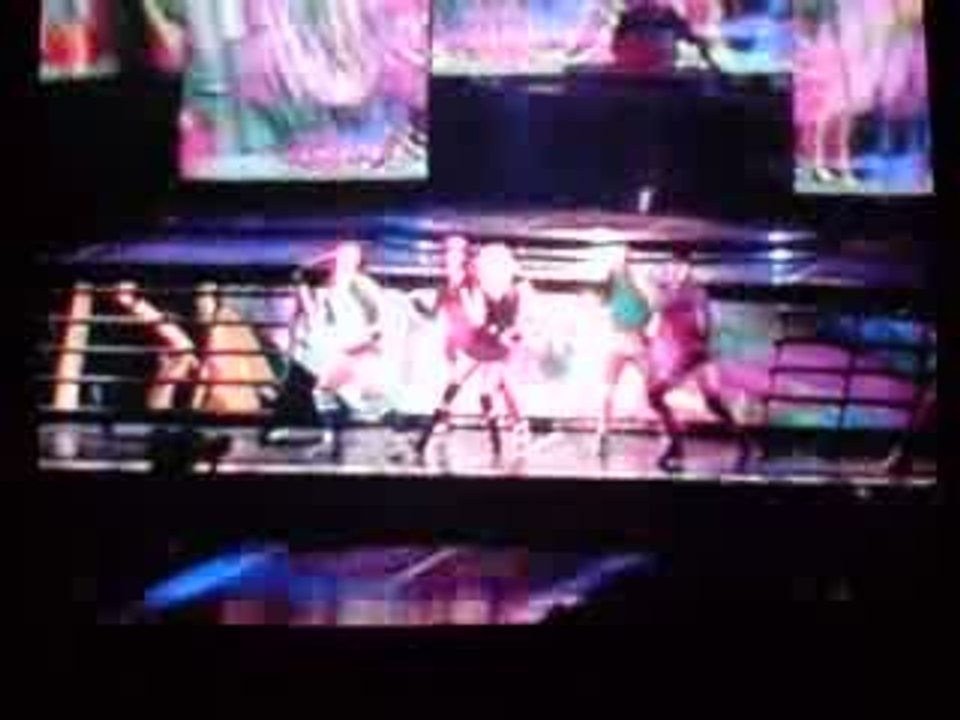 MUSIC Madonna sticky & sweet tour live in mexico