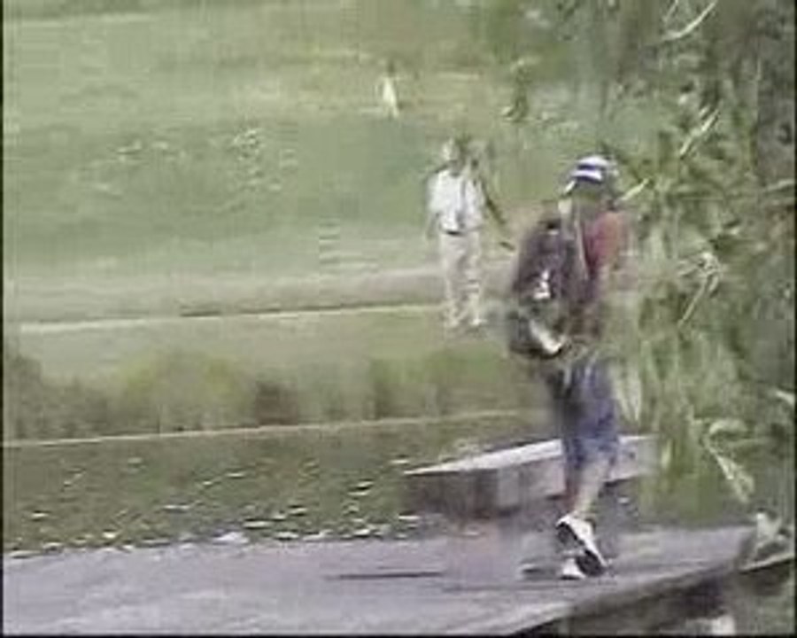 DIEU EST AVEC MOI ET J AI LE SAINT ESPRIT