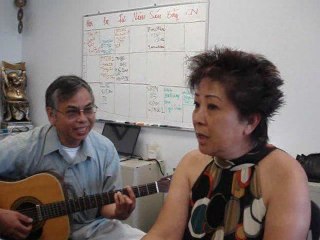 Ca sĩ Kim Yến với Đường Xưa Lối Cũ