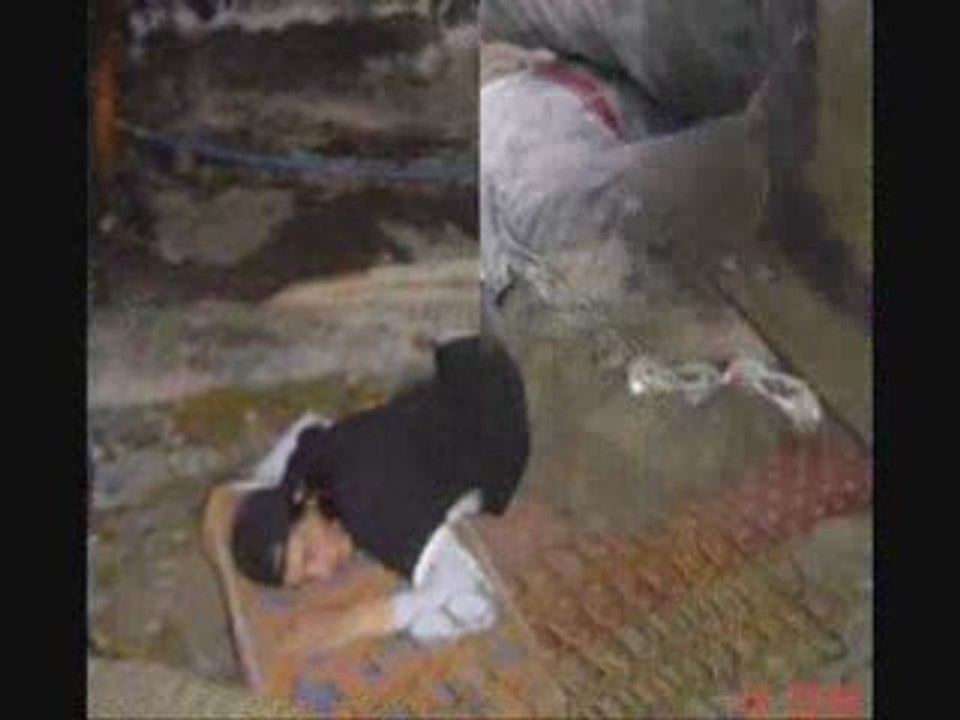 AYKUT ILTER, GELME,DESIGNED BY, BAHADIR EYUP HAN SACIKARA, b