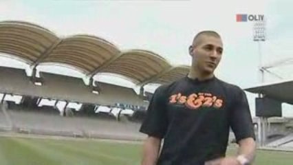 Karim Benzema raconte son transfert  Madrid - Foot 1/2