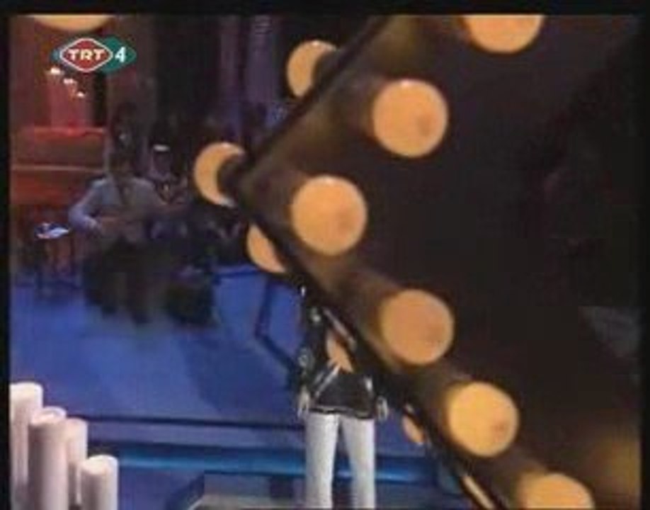 Sevcan Orhan - Kimse Bana Yaran Olmaz