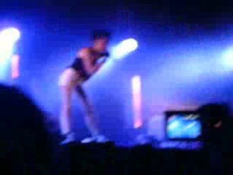 Pop'n'gum de Superbus au Stade Tropenas de Montélimar