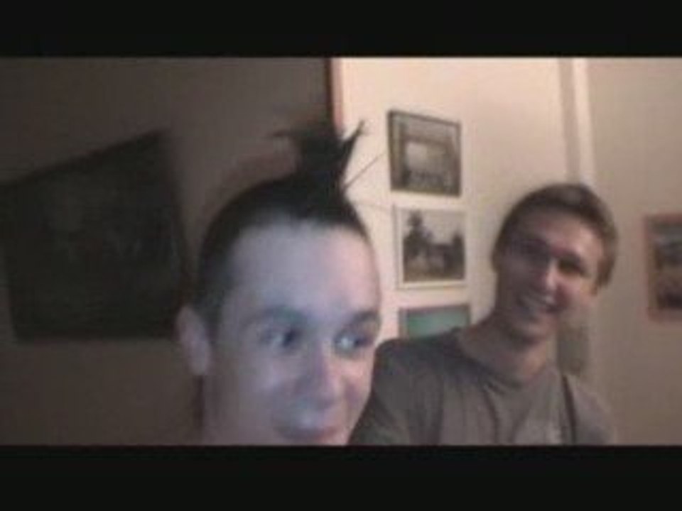 Raphael chez le coiffeur