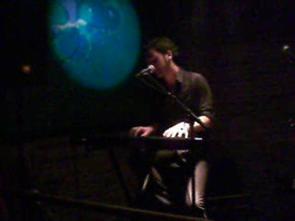 Pablo Valdés - Juntapalabras (directo Gijón 2.07.2009)