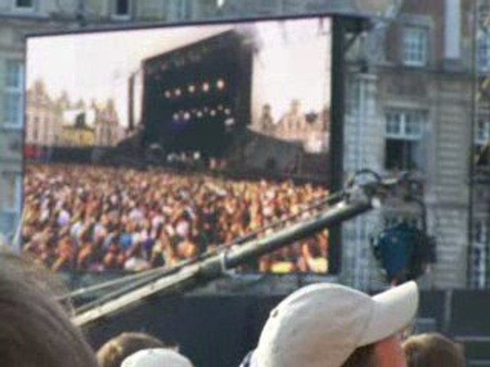 Live The Ting Tings Main Square 2009