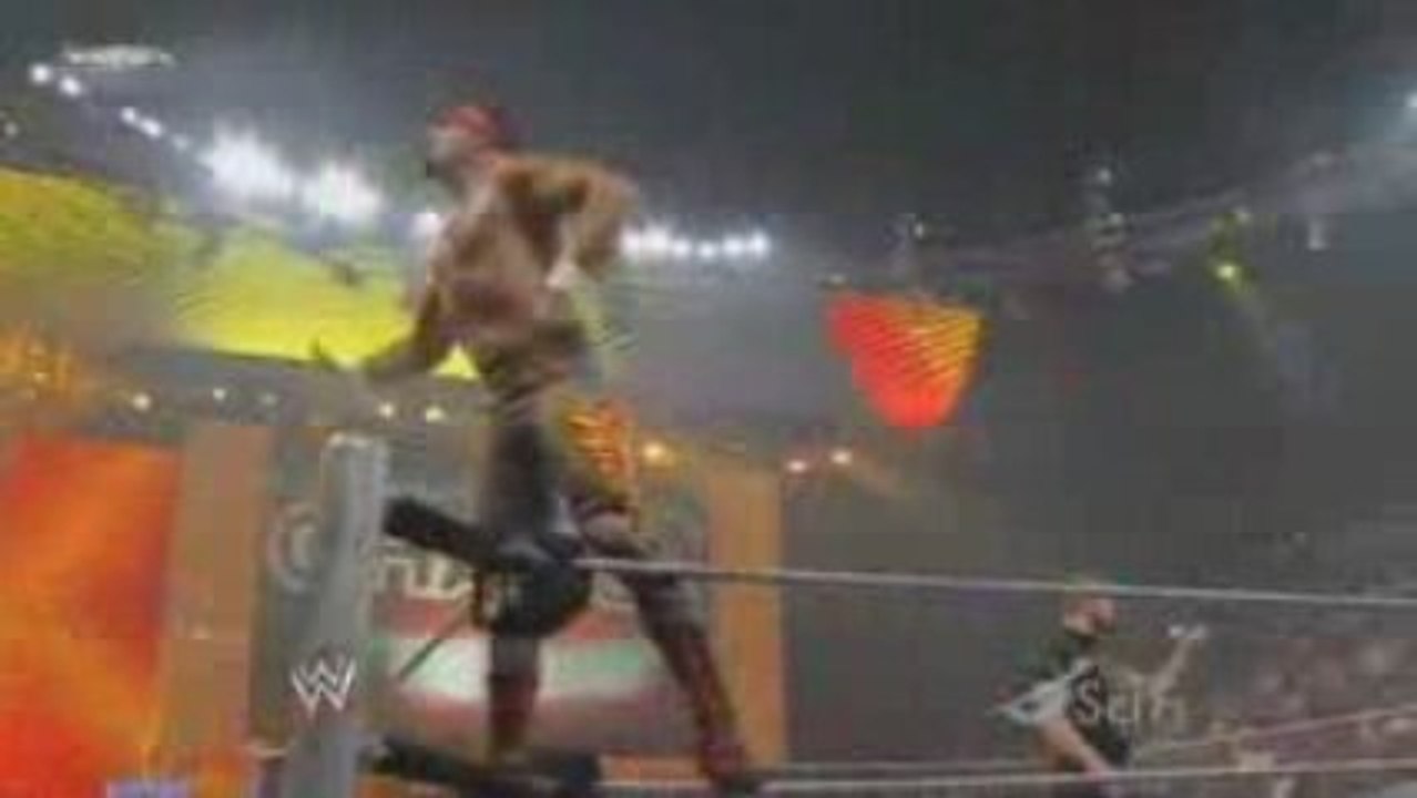 ricky ortiz vs chavo guerrero