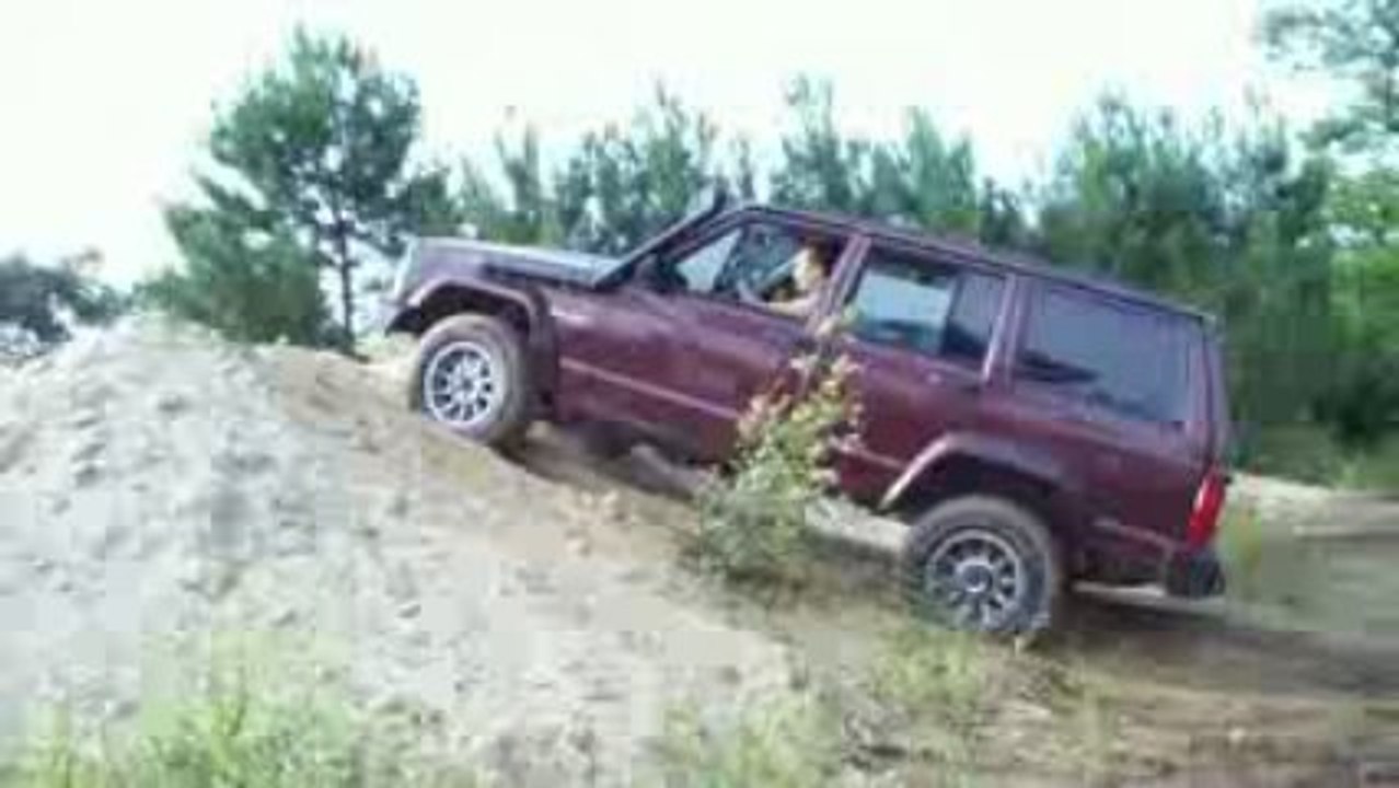 jeep cherokee ricain