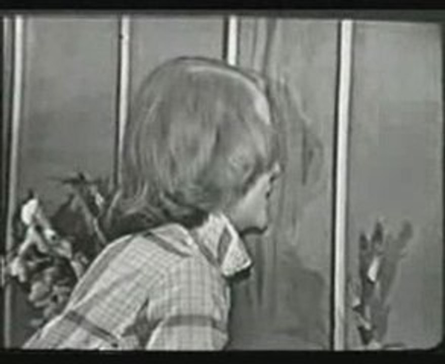 Dorothy Collins- Please Mr Sun (1952)