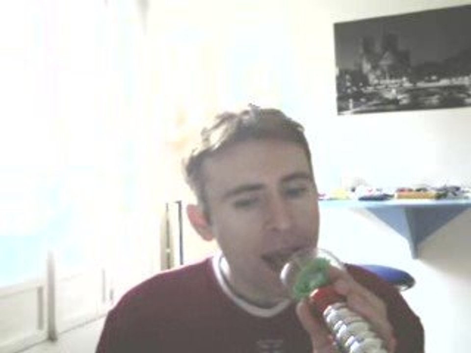 Wiwi égratigne "les garçons m'aiment"