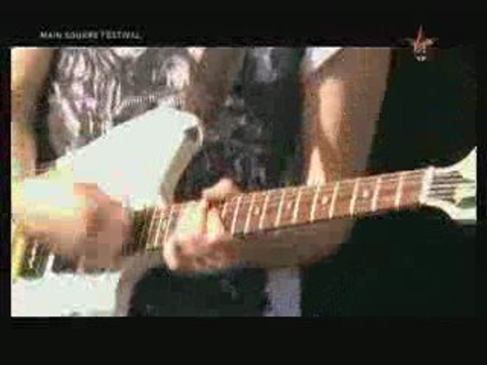 gossip @ main square 2009 -  heavy cross