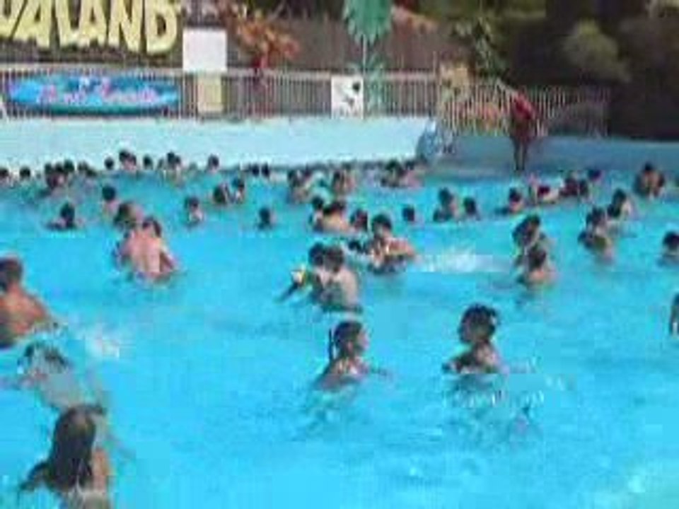 Piscine à vagues