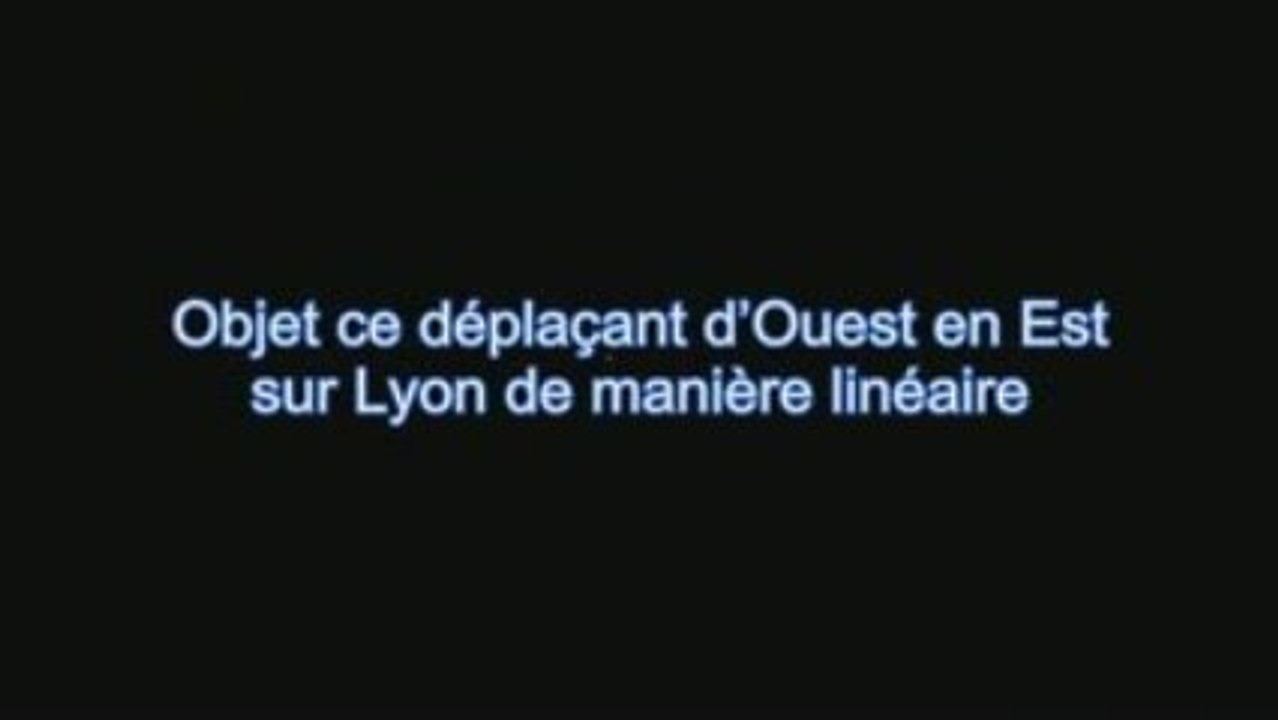 Ovni ou Satellite Lyon Ouest en Est 20h23 21-03-2009