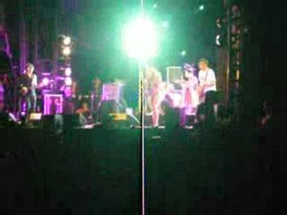 THE GOSSIP à Beauregard