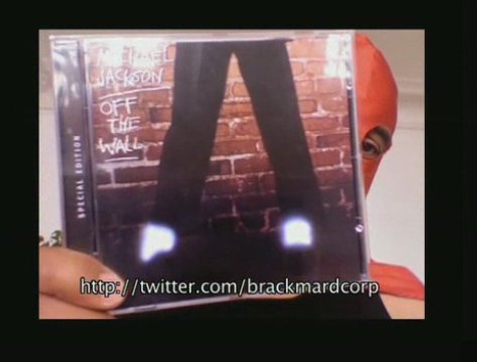 CAPTAIN BRACKMARD REND HOMMAGE AU KING OF POP