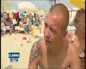 La police veille de près à la propreté des plages sur la côt