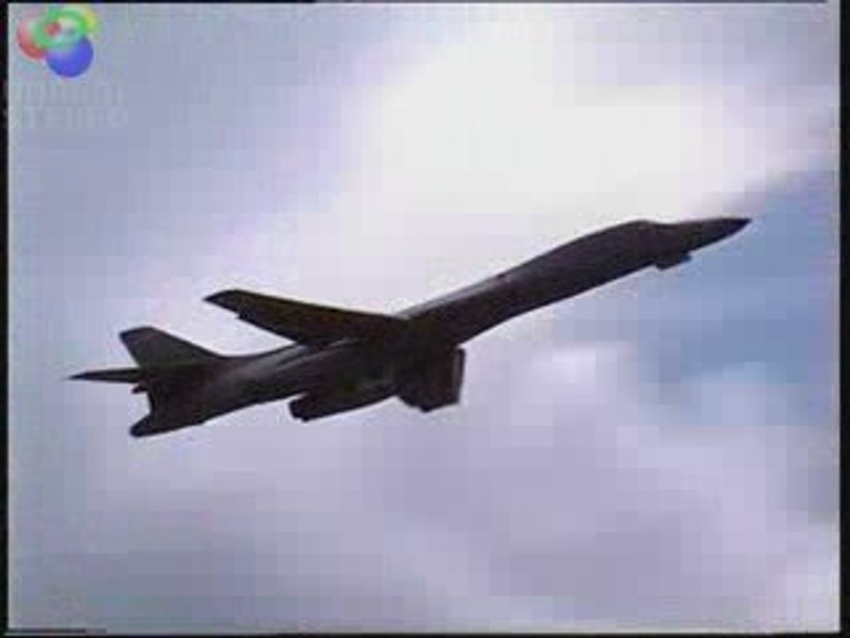 Deccolage_Rockwell B-1 Lancer