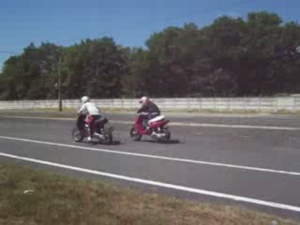 Scooter power 2009 ! Stunt Lc Vs BoOst Lc MHR team