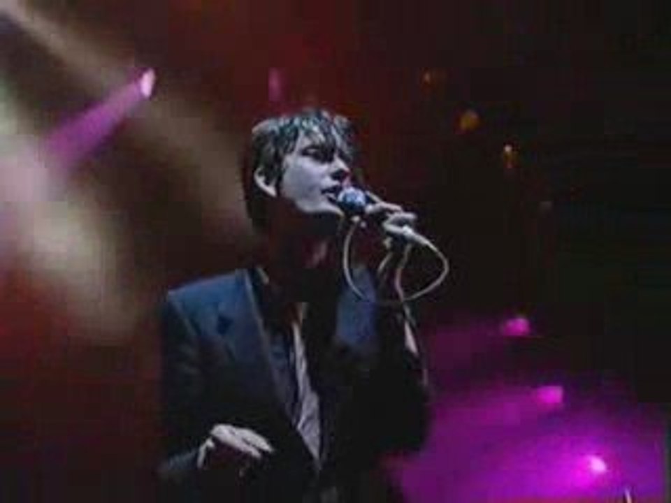 Pulp "Pink Gloves"