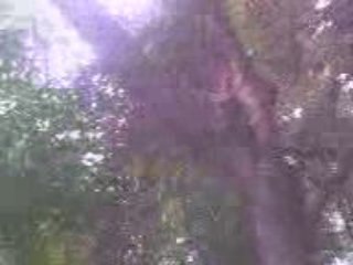 valou en mode tarzan