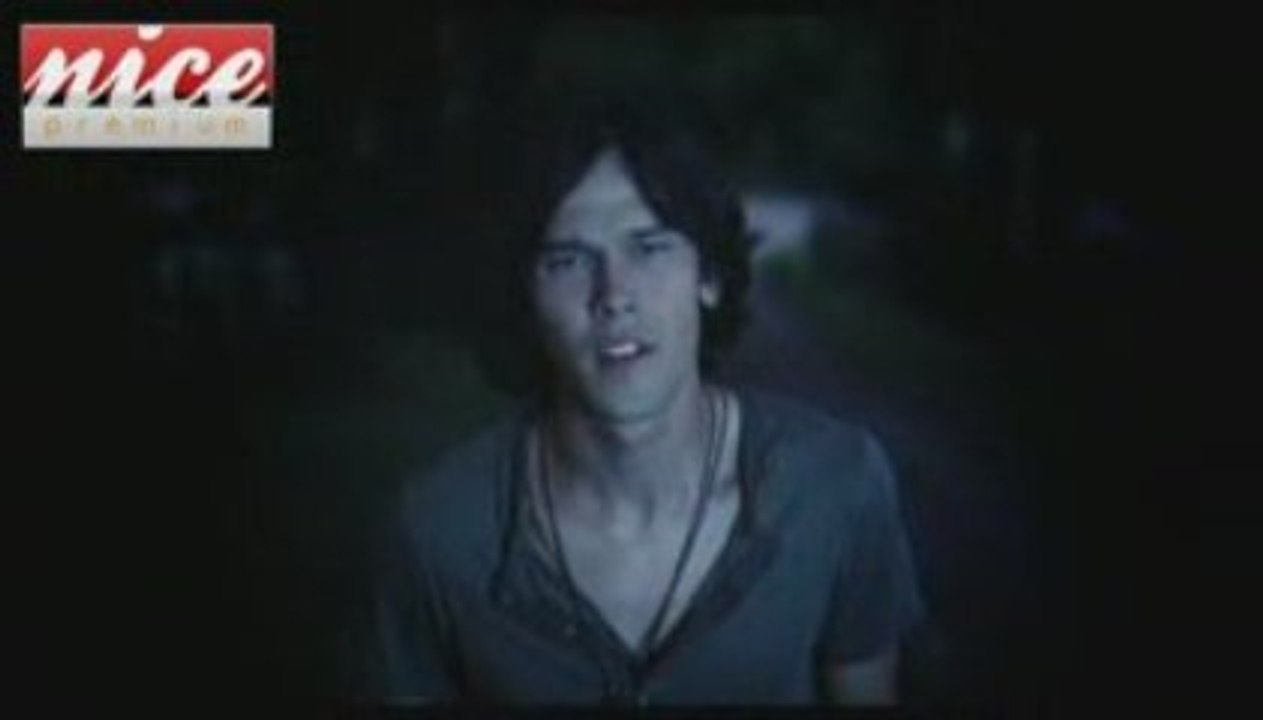 Justin Nozuka sur Nice Premium