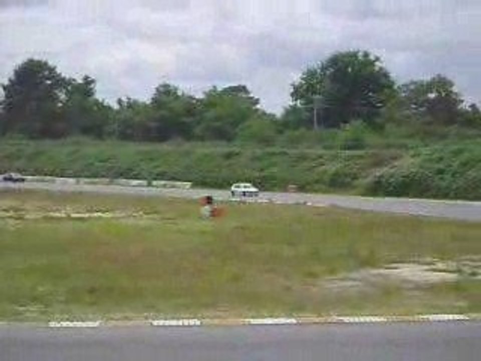 Clio_Merignac_06-07-09_Ext
