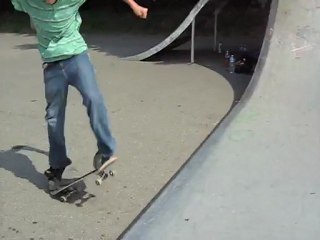 how to kickflip