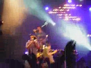 Ground We free again ? Foin de la rue