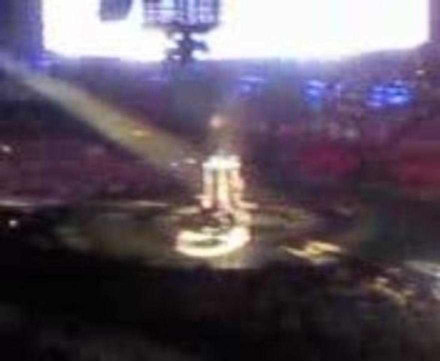 Britney spears ooh ooh baby live in Paris 5 juillet 2009