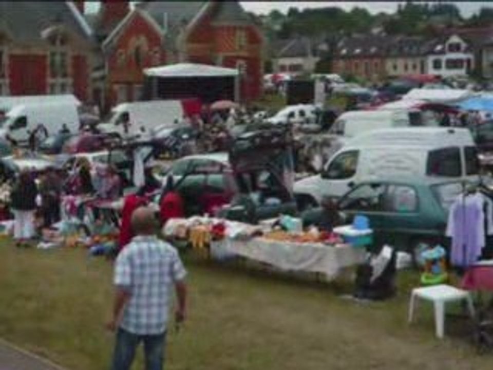 Puces & kermesse à Rémelfing