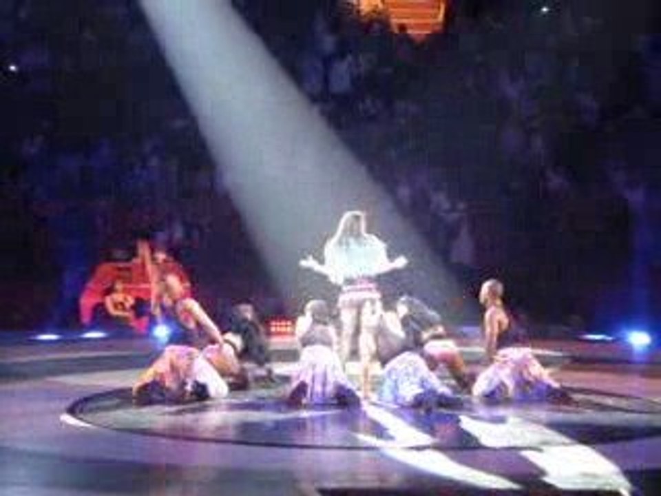 BRITNEY SPEARS " If U Seek Amy" - PARIS - 6/7/09 (2/7)