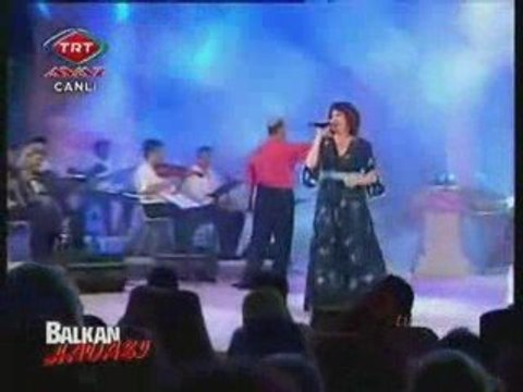 Arabaya taş koydum civanım Sabriye Sayan