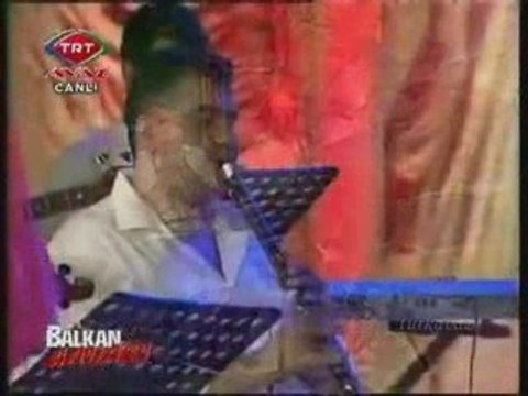 Balkan havası Göçmen kızı Hava Karakaş