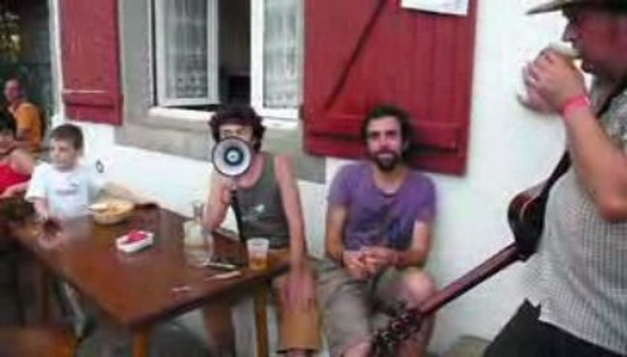 La Bretagne chante aux Pays Basques