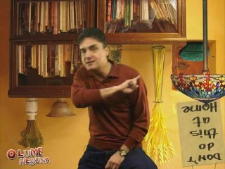 O Lume Nebuna 11, Carnet auto, Inamicul public