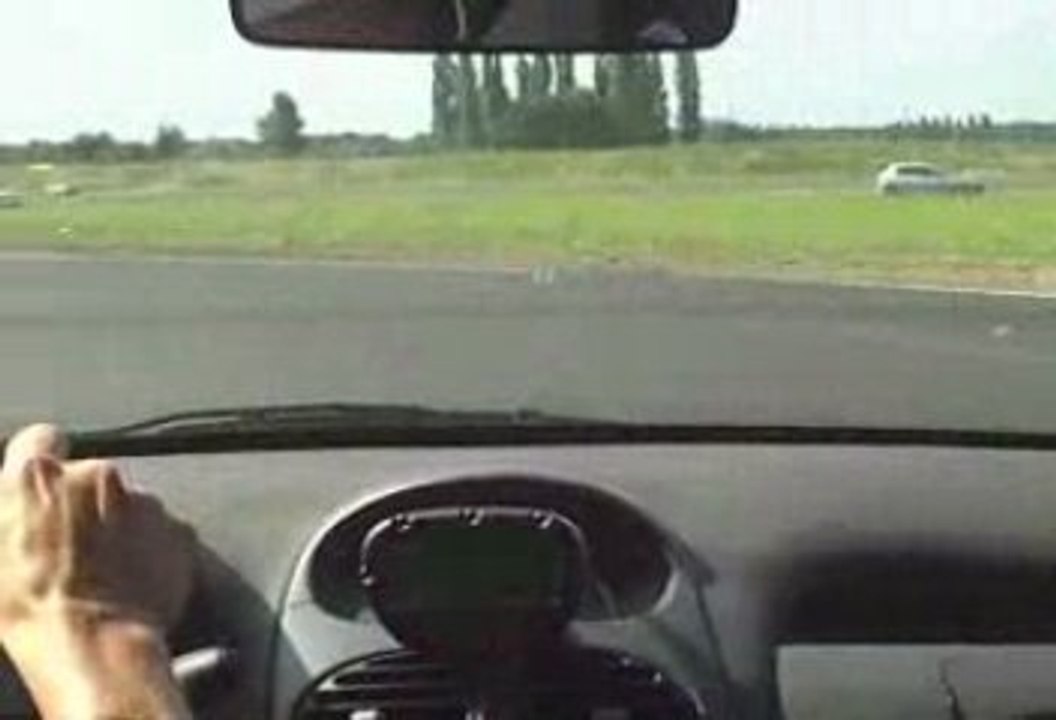 206S16 au circuit du Bourbonnais : part 1