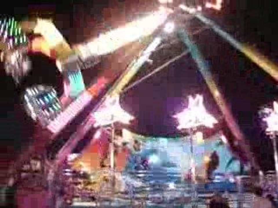 pitbull shake shake léo olé ola....