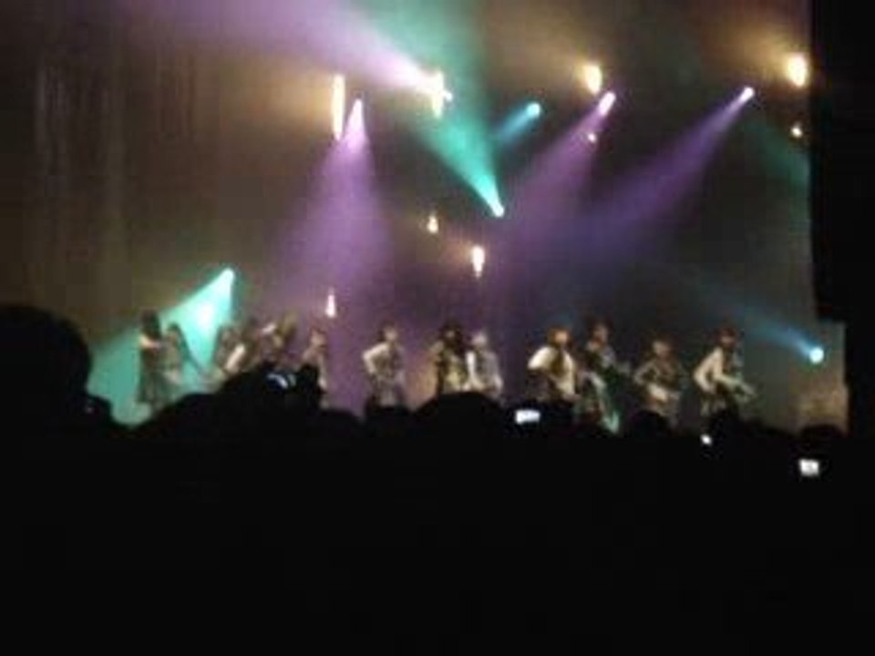 AKB48 - JE