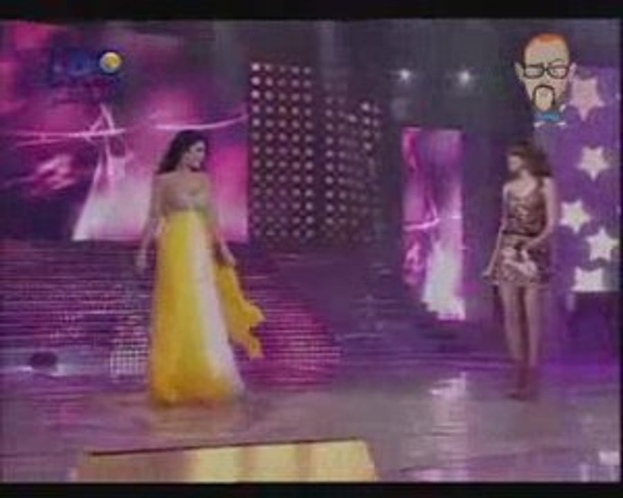 Haifa Wehbe and Hana El Idrissi (El Wawa)