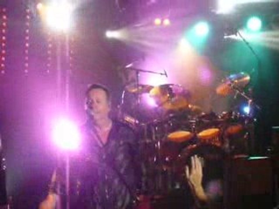 Simple Minds au 112 à Terville : Alive & Kicking