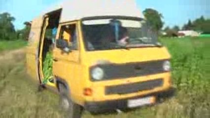 Hanf Labyrinth in Berlin - 2009 - Baumschulenweg